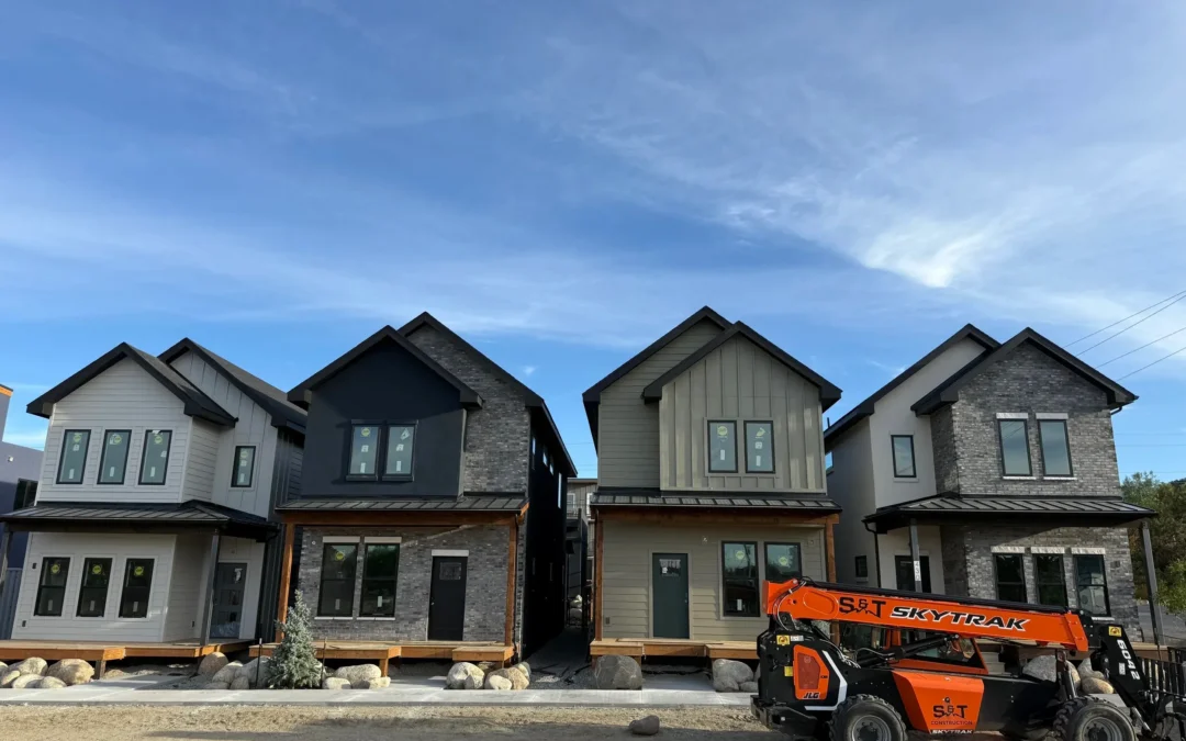 4 Homes – Pinon St