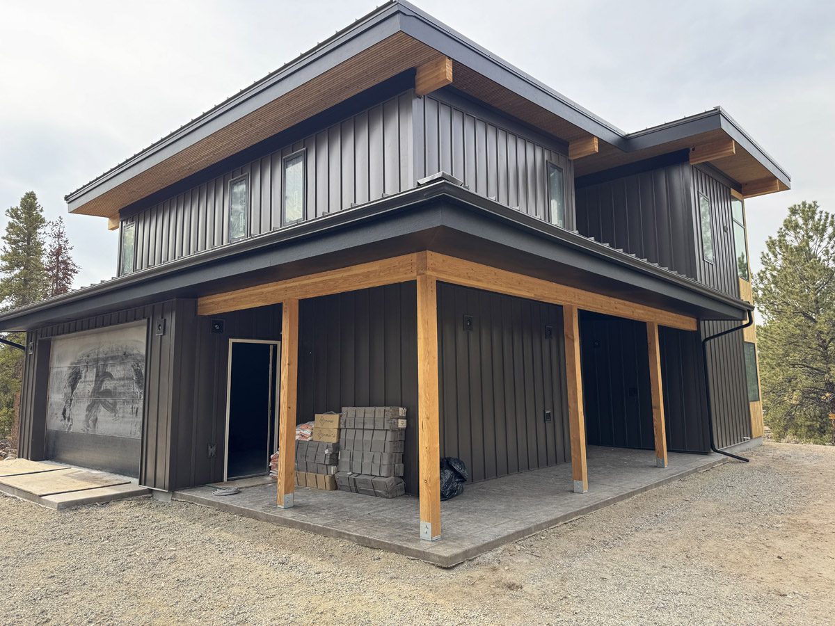 Hybrid Modular and Stick Built Home exterior in Twin Lakes, Colorado | S&T Construction Custom Home Builders